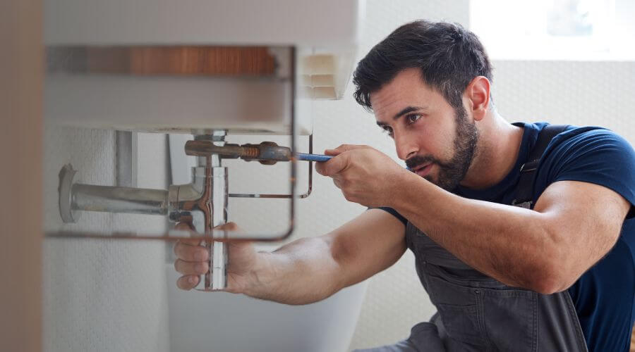 Water heater installation in Des Allemands, LA